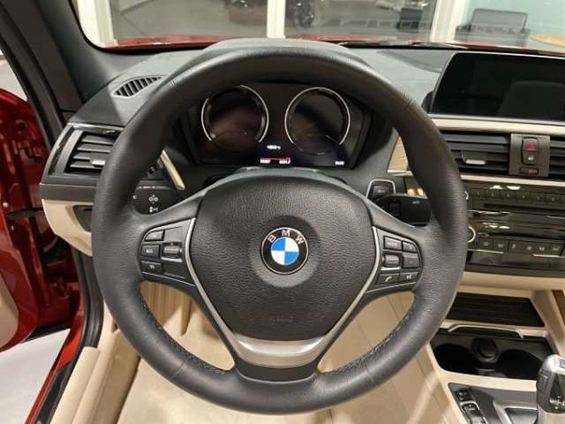 BMW 220 i Luxury Line Cabrio Leder LED Navi Keyless Kurven