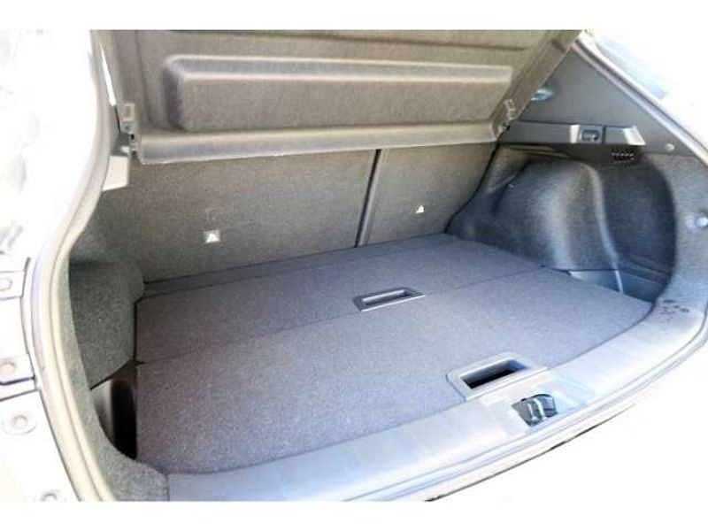 Nissan Qashqai Zama 1.3 DIG-T Navi Keyless e-Sitze Rückfahrkam. P